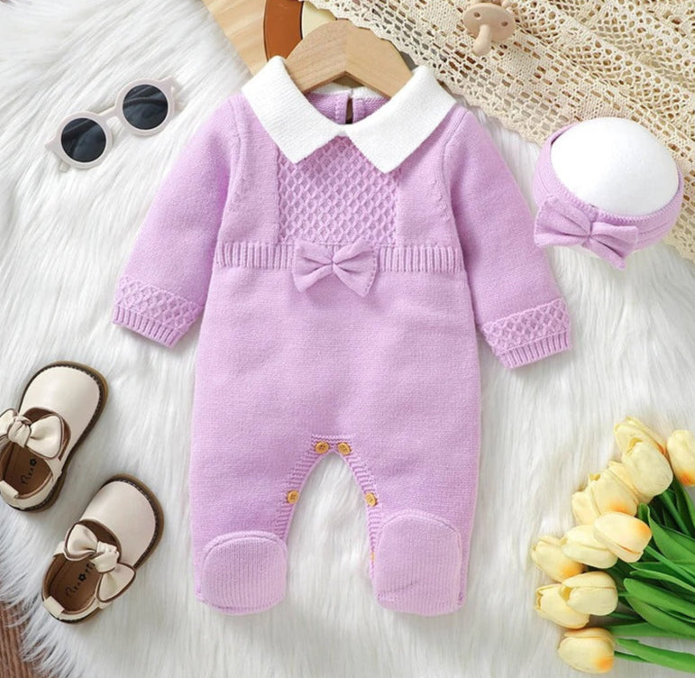Newborn Baby Rompers Set Wrap Feet Warm Infant with hair bow.