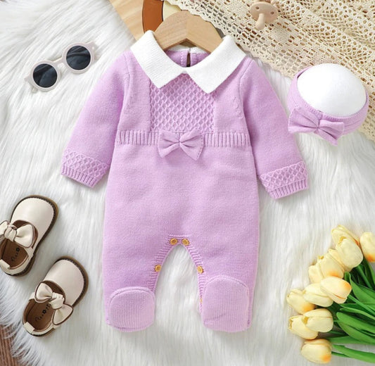 Newborn Baby Rompers Set Wrap Feet Warm Infant with hair bow.